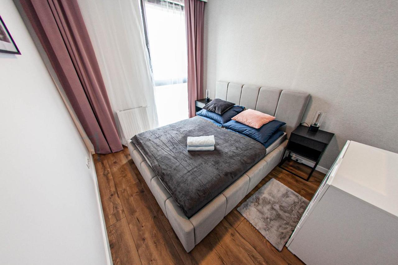 Euro Apartments New Gardens Delux 格但斯克 外观 照片