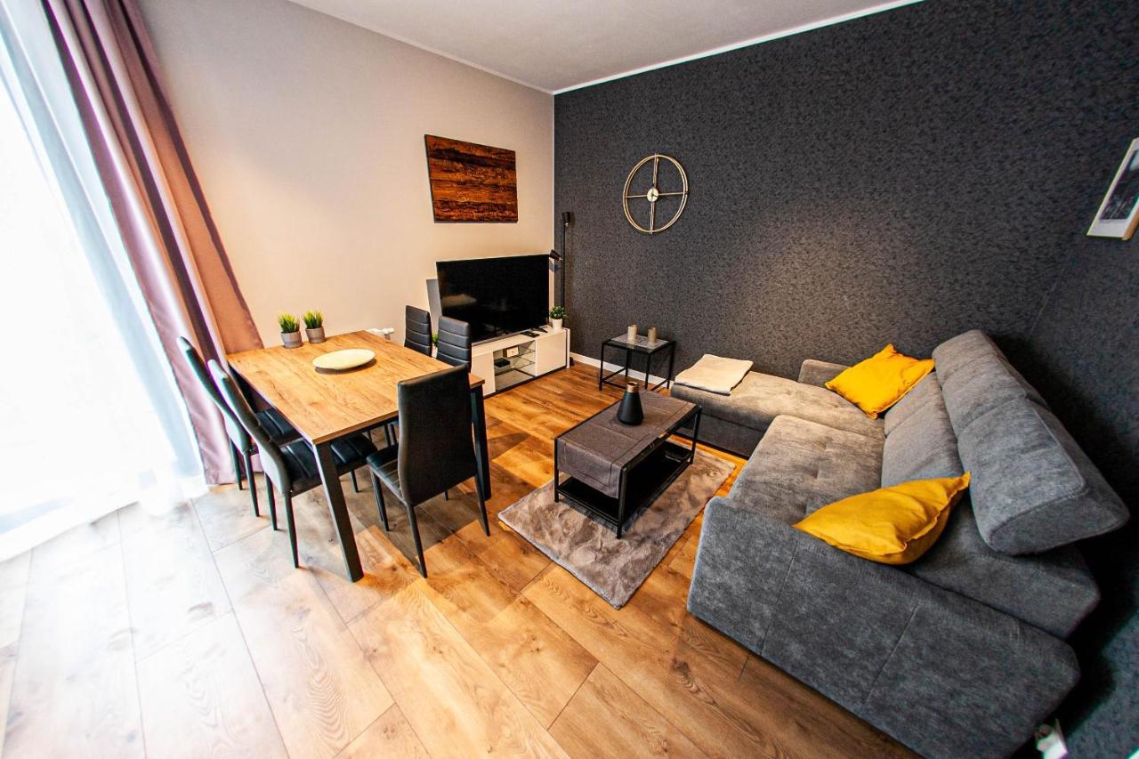 Euro Apartments New Gardens Delux 格但斯克 外观 照片